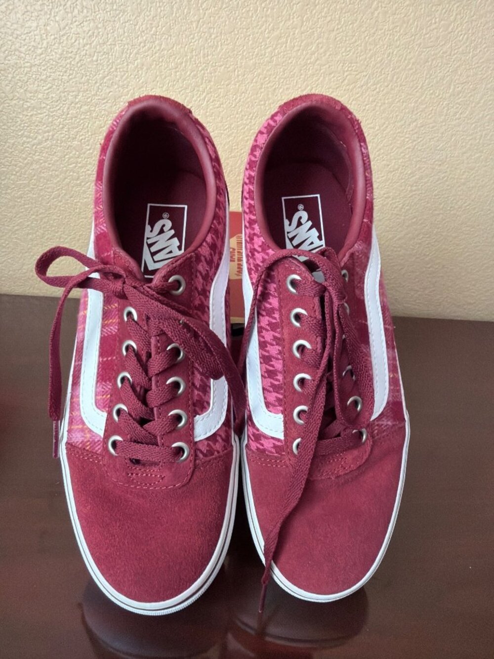 Vans Old Skool Ward Platform Plaid Sneakers Burgundy Size 8 Pre-owned w/Box - Picture 3 of 10